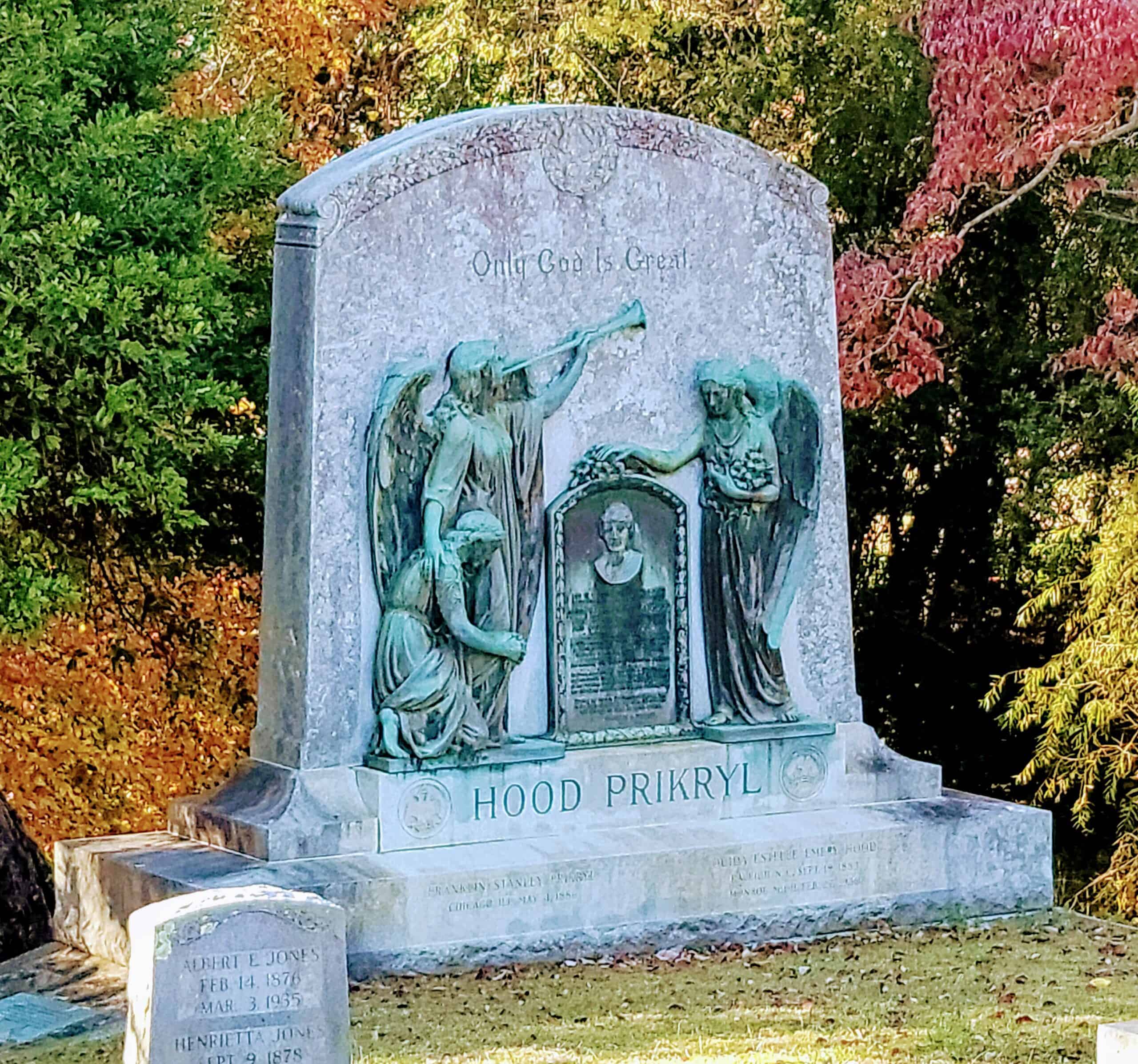 Photo Tour of Historic Oakwood Cemetery