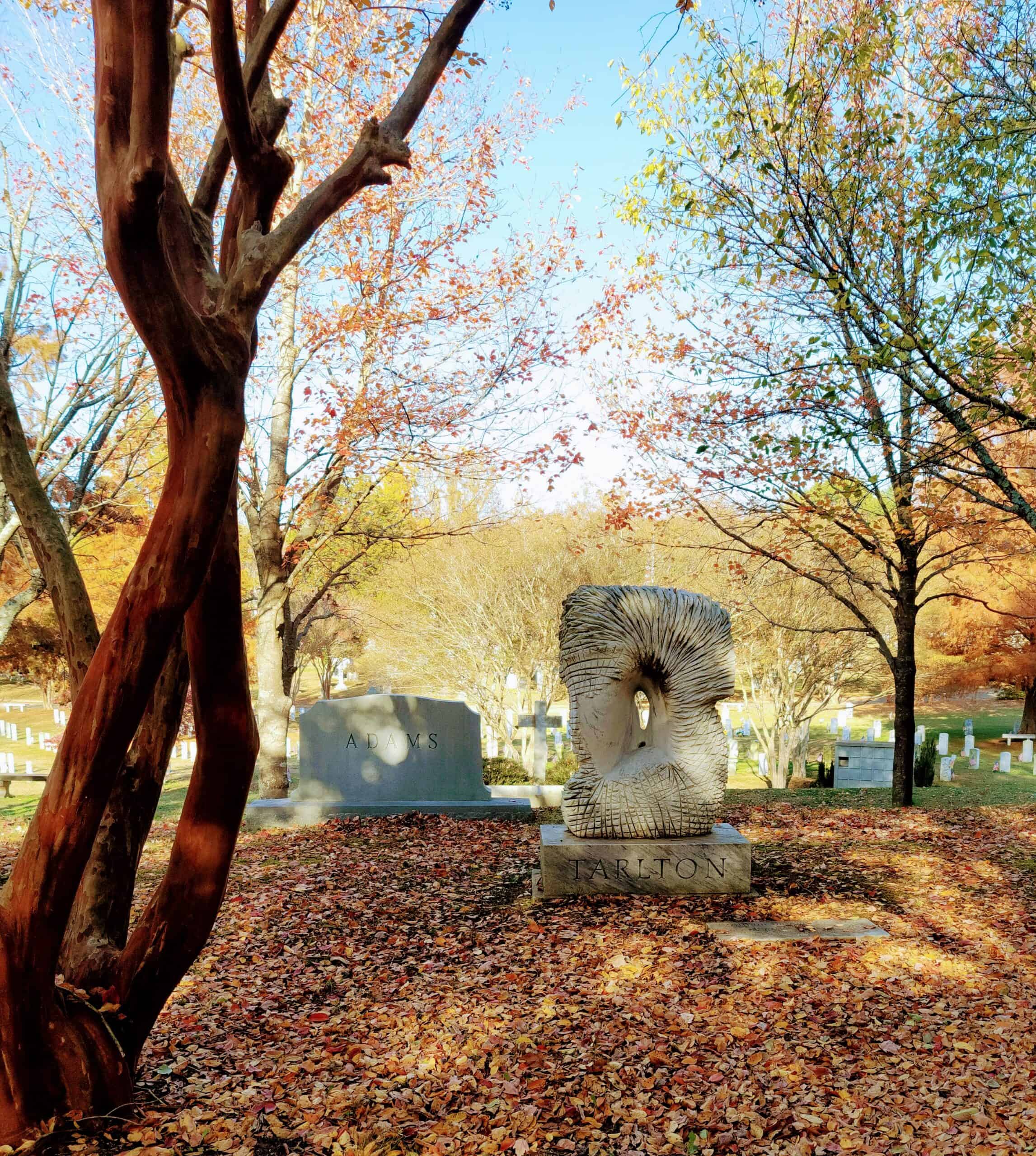 Photo Tour of Historic Oakwood Cemetery