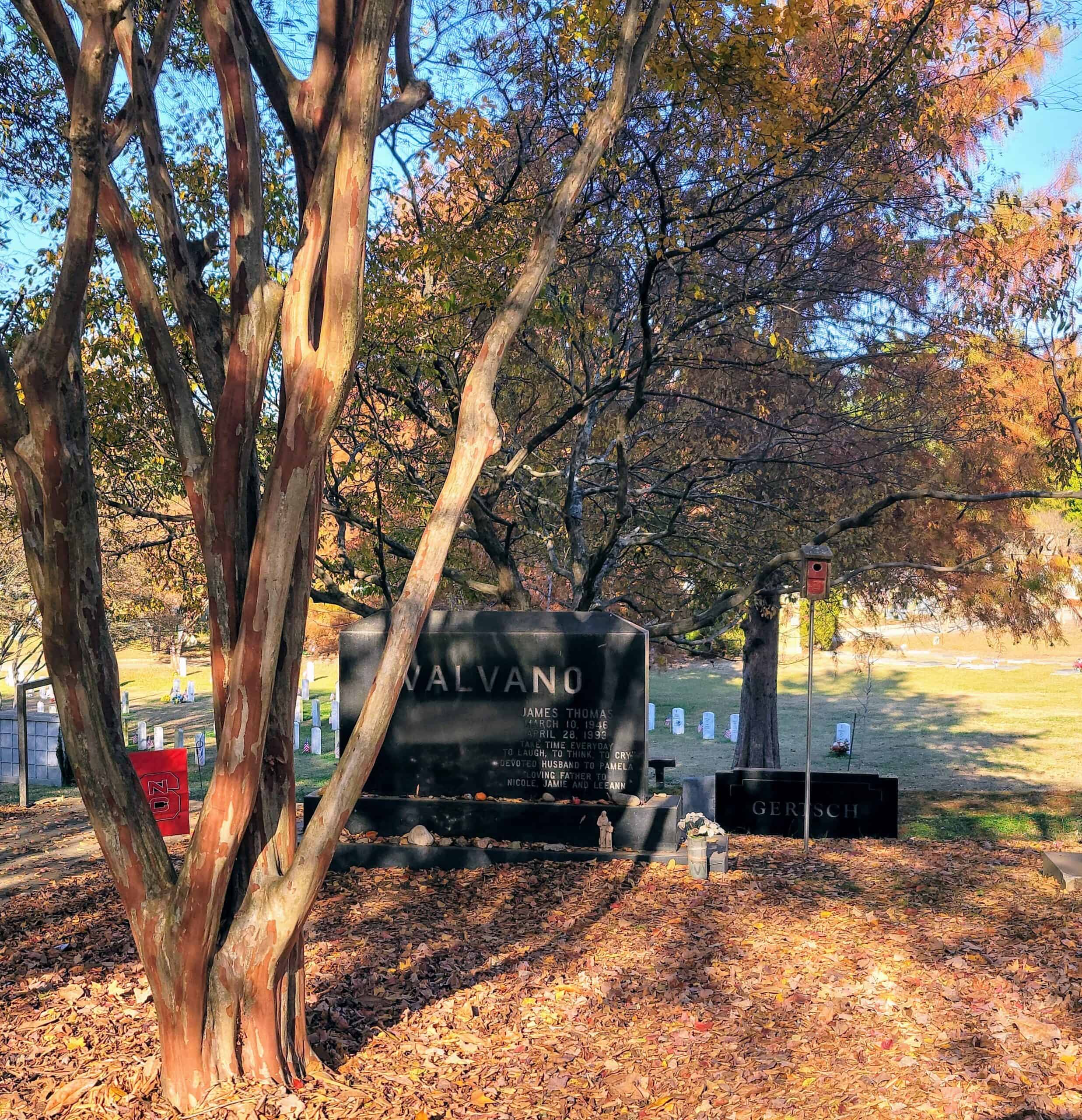 Photo Tour of Historic Oakwood Cemetery