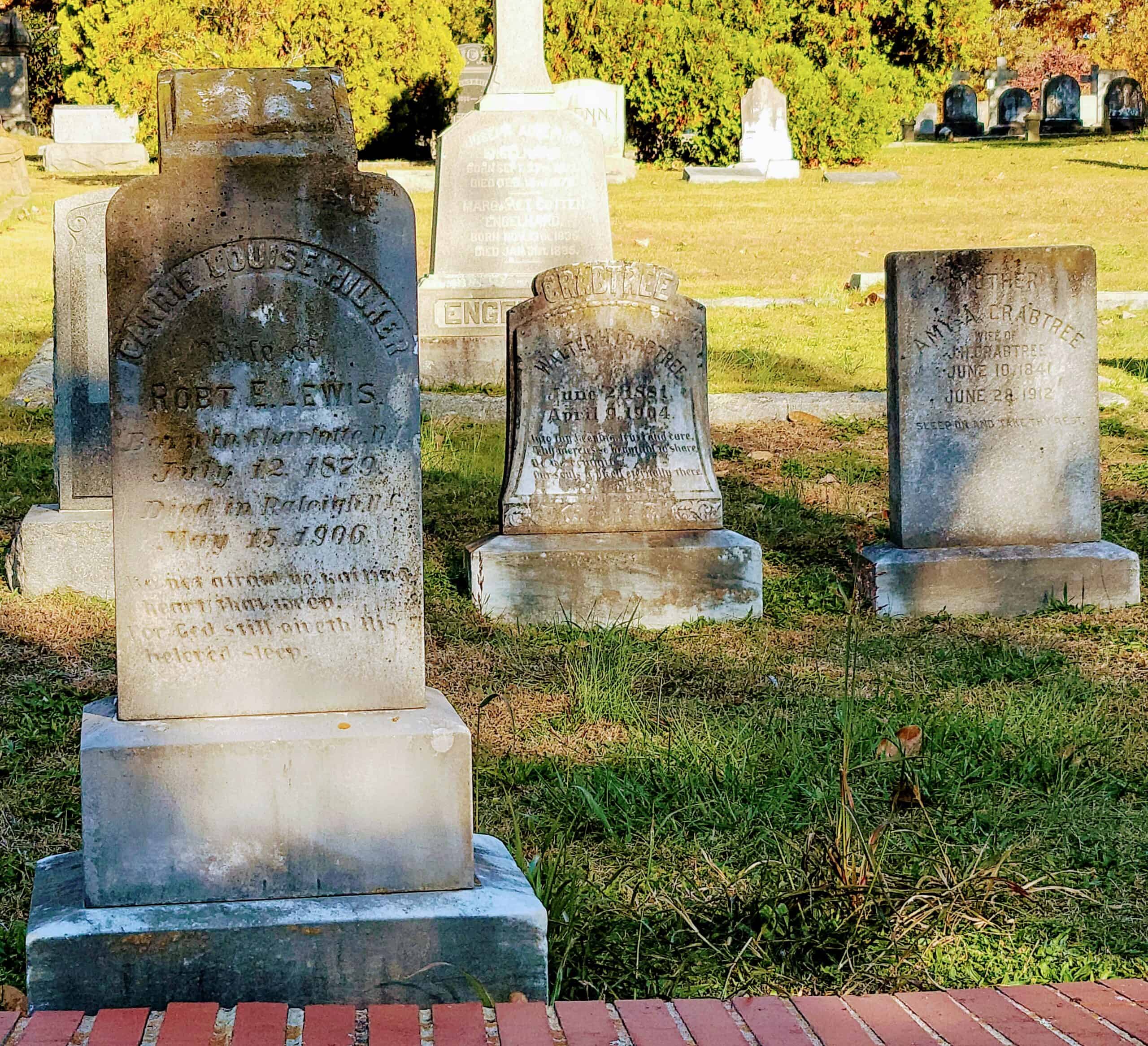 Photo Tour of Historic Oakwood Cemetery